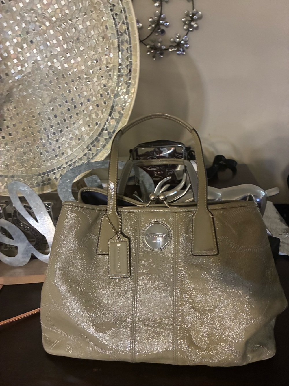 Coach Kiss-lock Patent Leather Tote, khaki Green - Picture 12 of 16